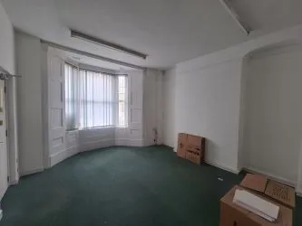 16 Gelliwastad Road, Pontypridd, Mid Glamorgan, CF37 2BW