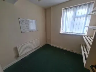 16 Gelliwastad Road, Pontypridd, Mid Glamorgan, CF37 2BW