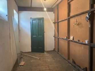 Former Wine Cellars, Regent Street, Treorchy, CF42 6PR