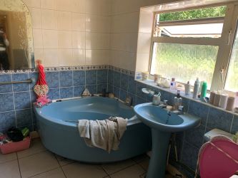 15 David Street, Treherbert, Treorchy, Mid Glamorgan, CF42 5LB
