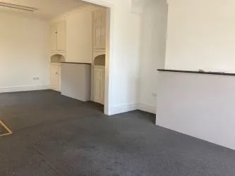 Llys Morfa, 3-4 George Street, Llandeilo, SA19 6AS