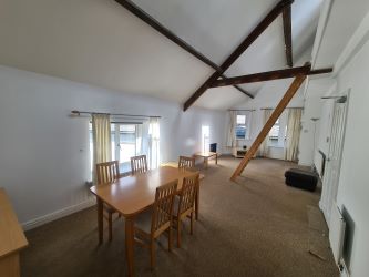 Flat 1 Washington House, Stanwell Road, Penarth, South Glamorgan, CF64 2AE