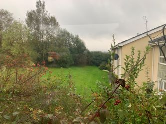 Flat 12 Llys Newydd, Tir Einon, Llanelli, Dyfed, SA14 9DT