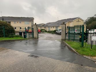 Flat 12 Llys Newydd, Tir Einon, Llanelli, Dyfed, SA14 9DT
