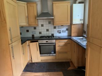 Flat 12 Llys Newydd, Tir Einon, Llanelli, Dyfed, SA14 9DT