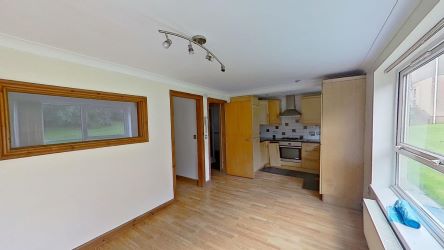 Flat 12 Llys Newydd, Tir Einon, Llanelli, Dyfed, SA14 9DT
