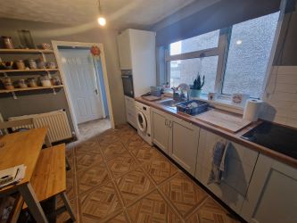 54 Regent Street West, Neath, SA11 2RF