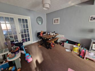 52 Regent Street West, Neath, SA11 2RF