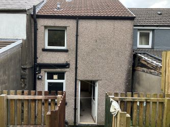 65 Penygraig Road, Tonypandy, CF40 1HB