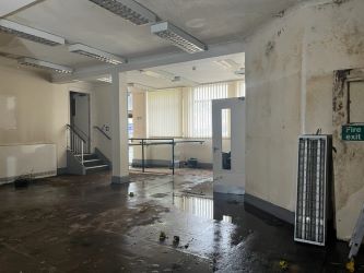 140 - 141 Woodfield Street, Abertawe, Swansea, SA6 8AW