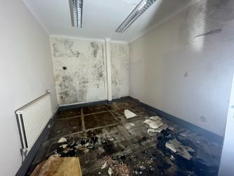 140 - 141 Woodfield Street, Abertawe, Swansea, SA6 8AW