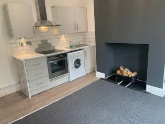 Flat 2, 49 Ferry Road, Cardiff, CF11 7DW