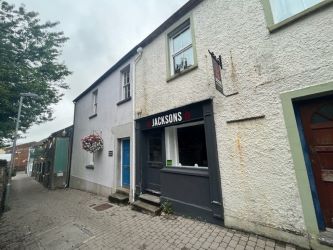 4 Jacksons Lane, Carmarthen, SA31 1QD
