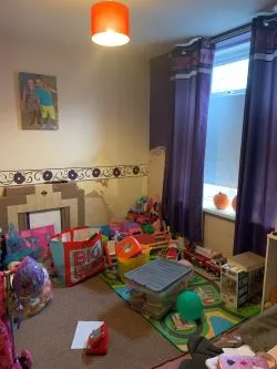 136 Miskin Road, Tonypandy, CF40 2QL