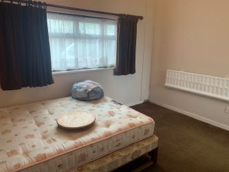 13 Black Lion Road, Gorslas, Llanelli, SA14 6RS