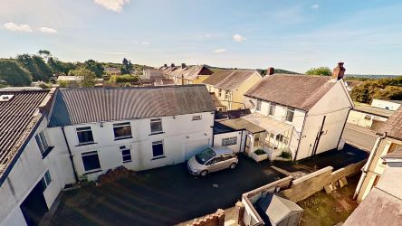 13 Black Lion Road, Gorslas, Llanelli, SA14 6RS