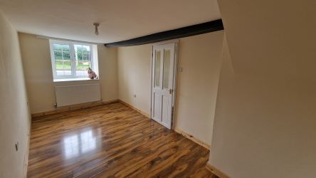3 Royal Oak Terrace, Johnstown, Carmarthen, SA31 3NA