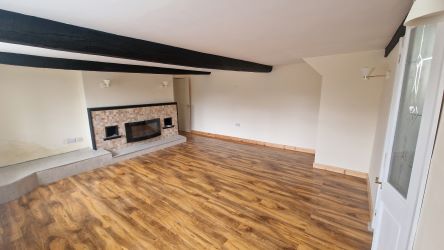 3 Royal Oak Terrace, Johnstown, Carmarthen, SA31 3NA