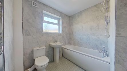 3 Royal Oak Terrace, Johnstown, Carmarthen, SA31 3NA