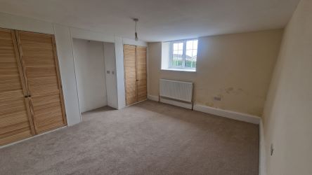 3 Royal Oak Terrace, Johnstown, Carmarthen, SA31 3NA