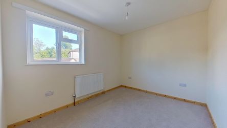 3 Royal Oak Terrace, Johnstown, Carmarthen, SA31 3NA