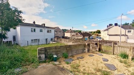 3 Royal Oak Terrace, Johnstown, Carmarthen, SA31 3NA