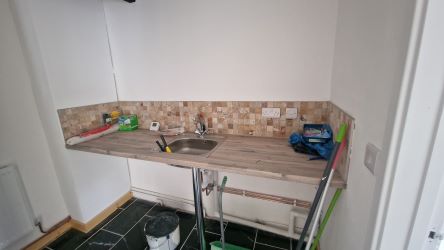 3 Royal Oak Terrace, Johnstown, Carmarthen, SA31 3NA