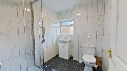 3 Royal Oak Terrace, Johnstown, Carmarthen, SA31 3NA