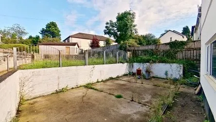 3 Royal Oak Terrace, Johnstown, Carmarthen, SA31 3NA