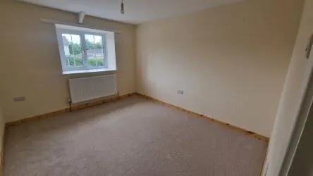 3 Royal Oak Terrace, Johnstown, Carmarthen, SA31 3NA