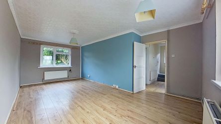 1 Heol Y Gors, Nantgarw, Cardiff, South Glamorgan, CF15 7UH