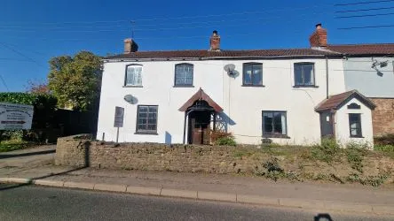 Blacksmiths Arms Row, 4 Main Road, Alvington, Lydney, Gloucestershire, GL15 6AU