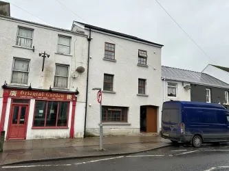 123 Priory Street, Carmarthen, SA31 1NB