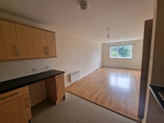 Flat 4 Monmouth Court, Sandy Lane, Caldicot, Gwent, NP26 4NA