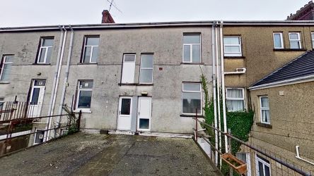 Flats A & B, 114 Station Road, Llanelli, Dyfed, SA15 1YU