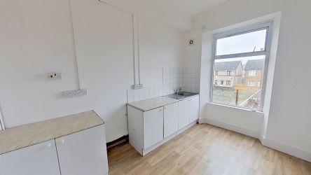 Flats A & B, 114 Station Road, Llanelli, Dyfed, SA15 1YU