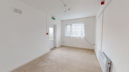 Flats A & B, 114 Station Road, Llanelli, Dyfed, SA15 1YU