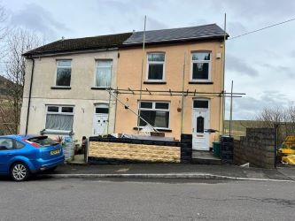 51 Brynbedw Road, Tylorstown, Ferndale, Mid Glamorgan, CF43 3AE