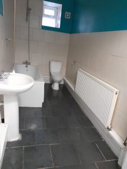 51 Brynbedw Road, Tylorstown, Ferndale, Mid Glamorgan, CF43 3AE