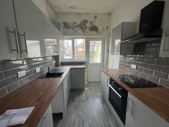 Ground Floor Flat, 16 Clytha Square, Newport, NP20 2EE