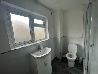 Ground Floor Flat, 16 Clytha Square, Newport, NP20 2EE