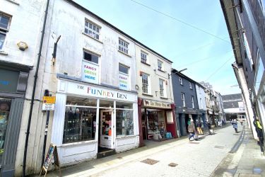 30 Bridge Street, Haverfordwest, SA61 2AD