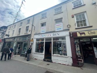 30 Bridge Street, Haverfordwest, SA61 2AD