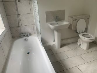 Forest View, 2 Neath Road, Ystradgynlais, Swansea, SA9 1PP