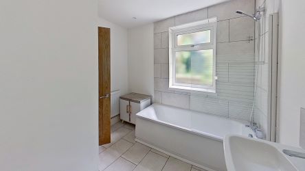 Forest View, 2 Neath Road, Ystradgynlais, Swansea, SA9 1PP