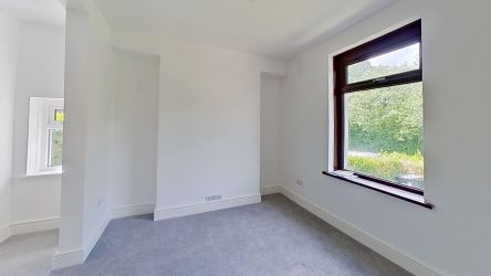 Forest View, 2 Neath Road, Ystradgynlais, Swansea, SA9 1PP