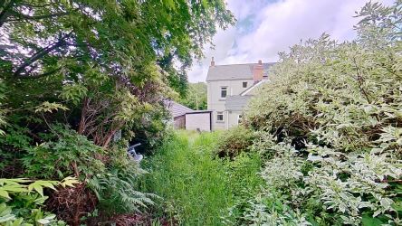 Forest View, 2 Neath Road, Ystradgynlais, Swansea, SA9 1PP