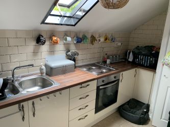 Flat 6 Penrhiwfer Court, Penrhiwfer Road, Tonyrefail, Porth, Mid Glamorgan, CF39 8EY