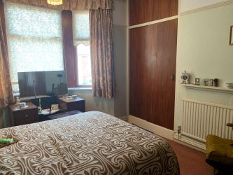 32 Hubert Road, Newport, Gwent, NP19 7JW