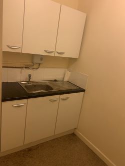 300 North Road, Cardiff, South Glamorgan, CF14 3BN